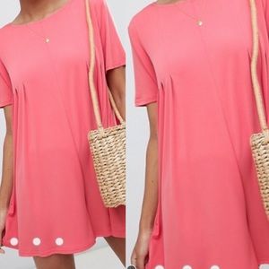 QED London never worn short sleeve coral romper